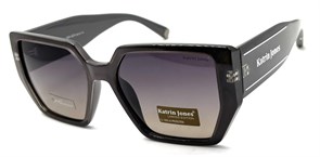 Katrin-Jones_KJ0891_COL.225-G25 19637